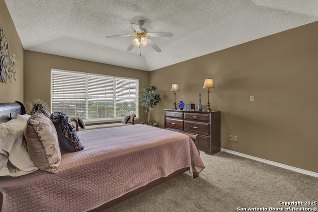 Image 28 of 50 For 821 Lakeview