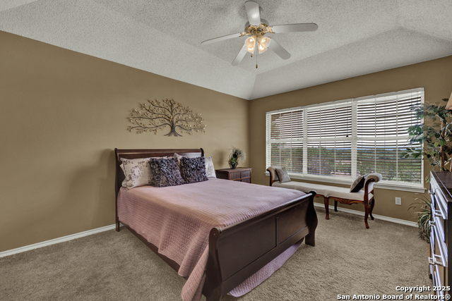 Image 29 of 50 For 821 Lakeview