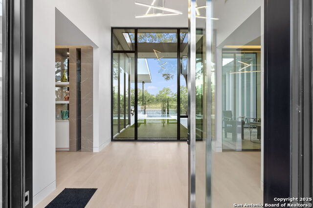 Listing photo id 27 for 24615 Cliff Line