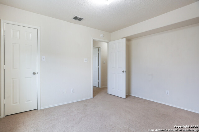Listing photo id 18 for 6519 Candlecane