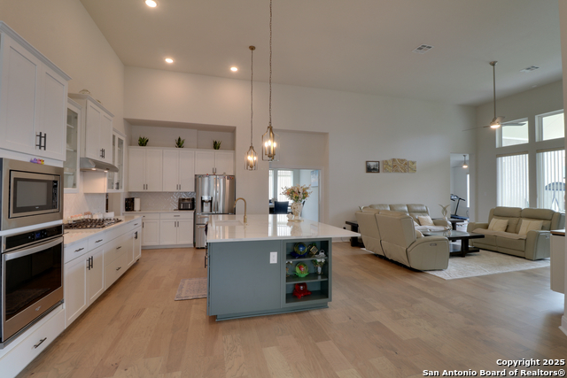 Image 7 of 18 For 128 Maravillas