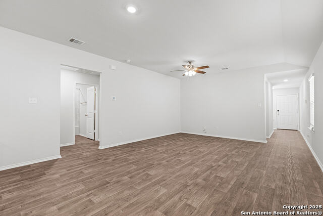 Image 8 of 29 For 4035 Gossan  