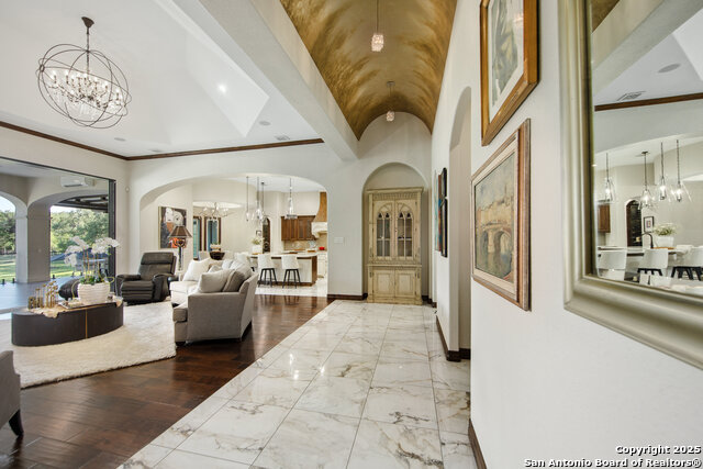 Listing photo id 17 for 11118 Anaqua Spgs
