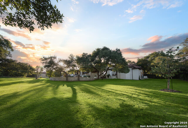 Listing photo id 53 for 11118 Anaqua Spgs