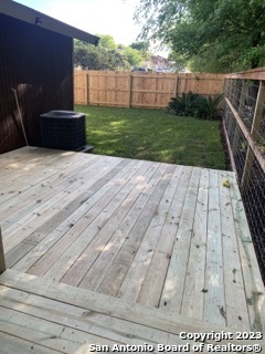 Image 16 of 17 For 6953 Wright Way