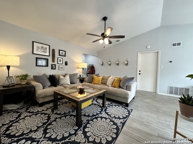 Image 4 of 17 For 6953 Wright Way
