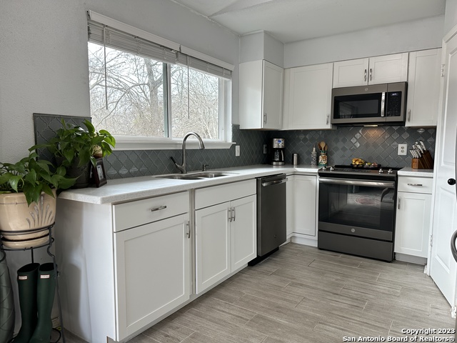Image 9 of 17 For 6953 Wright Way