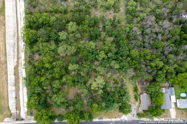 Image 2 of 10 For 1043 Pecan Valley