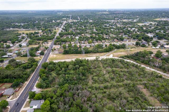 Image 6 of 10 For 1043 Pecan Valley