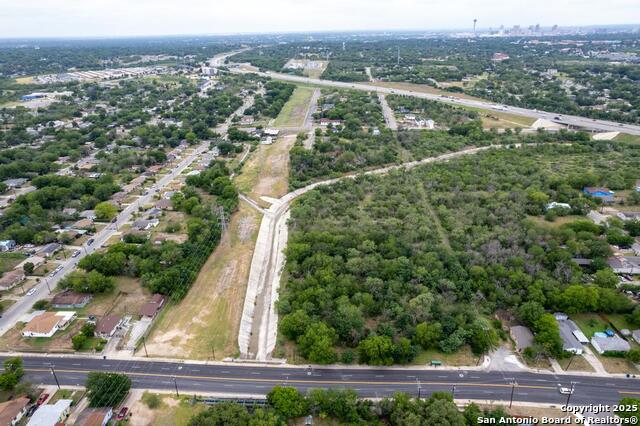 Image 8 of 10 For 1043 Pecan Valley