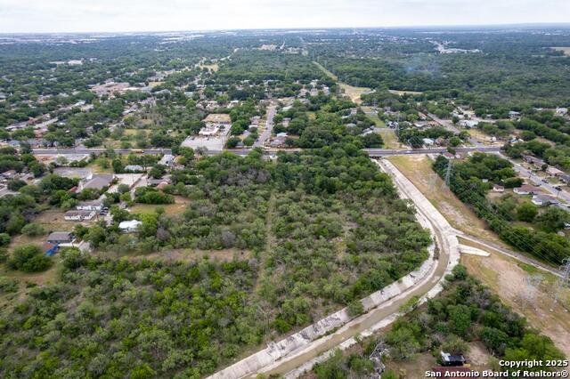 Image 9 of 10 For 1043 Pecan Valley