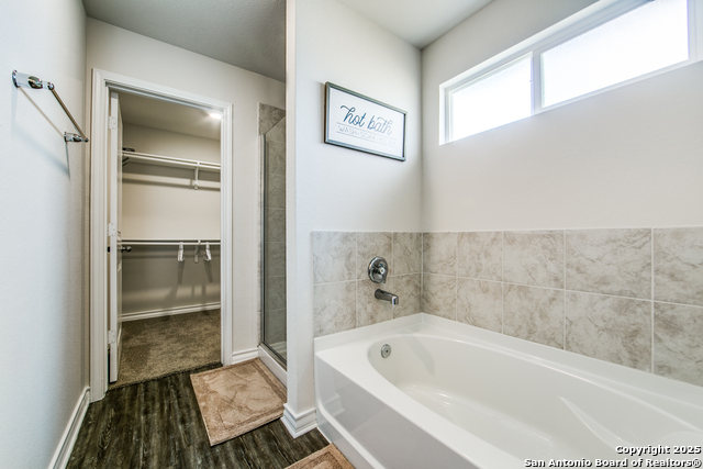 Listing photo id 14 for 7610 Eclipse Mark