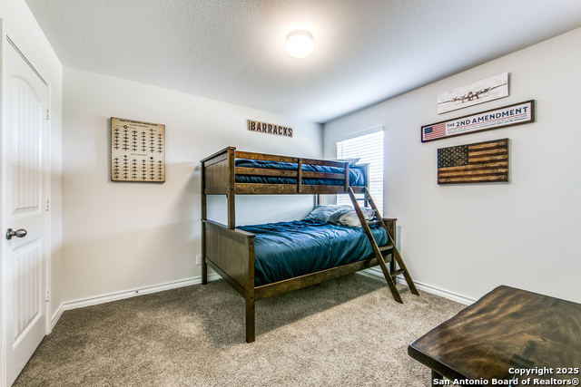Listing photo id 16 for 7610 Eclipse Mark