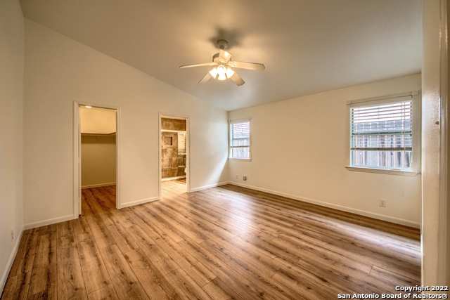 Image 13 of 25 For 11015 Wedgewood Dr