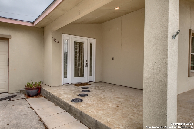 Image 2 of 25 For 11015 Wedgewood Dr