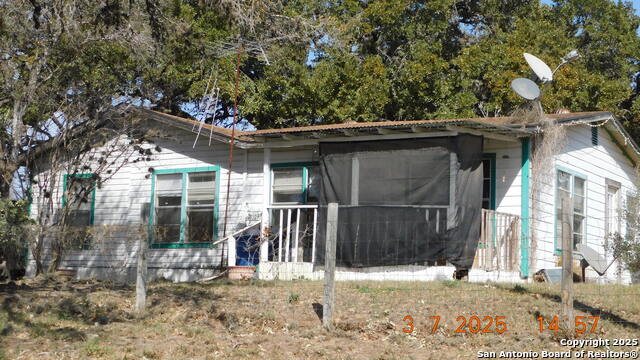 Details for 210 Colwell  , Pleasanton, TX 78064