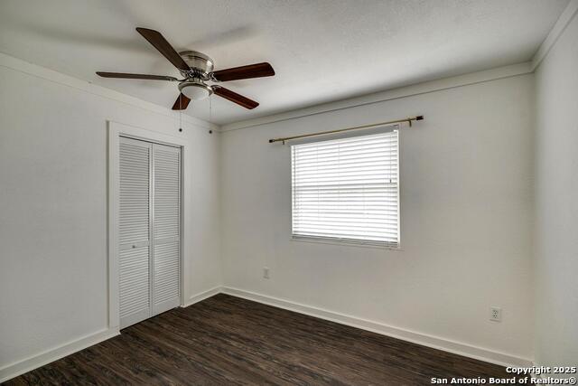 Listing photo id 13 for 12102 Stoney Circle