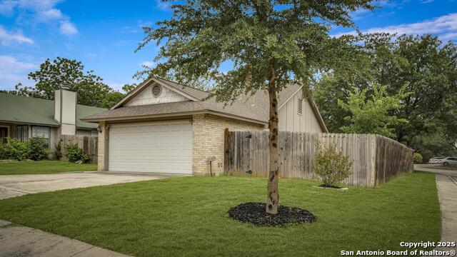 Listing photo id 1 for 12102 Stoney Circle