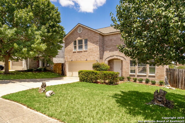 Listing photo id 0 for 1339 Pecan Station