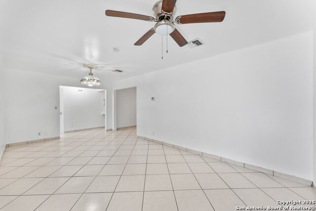 Image 10 of 24 For 8018 Hickory