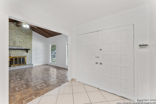 Image 7 of 24 For 8018 Hickory