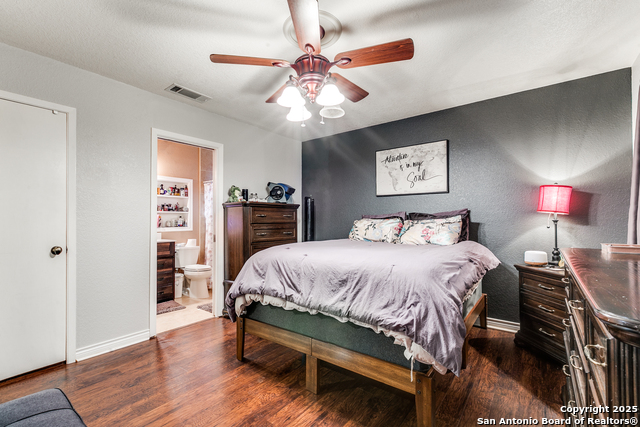 Listing photo id 12 for 7207 Cherry Brook