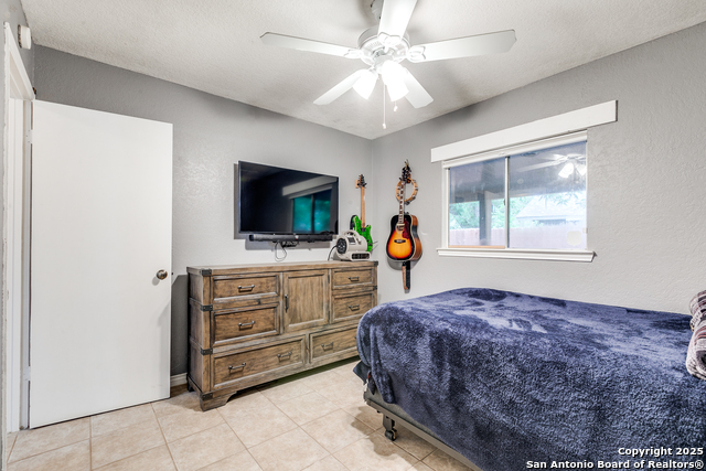 Listing photo id 15 for 7207 Cherry Brook
