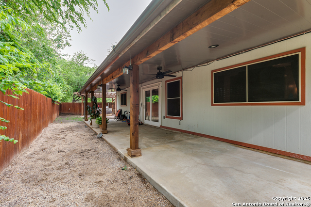 Listing photo id 21 for 7207 Cherry Brook
