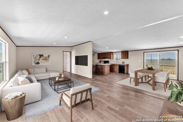 Listing photo id 1 for 2549 Fm 1332
