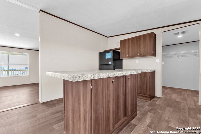 Listing photo id 6 for 2549 Fm 1332