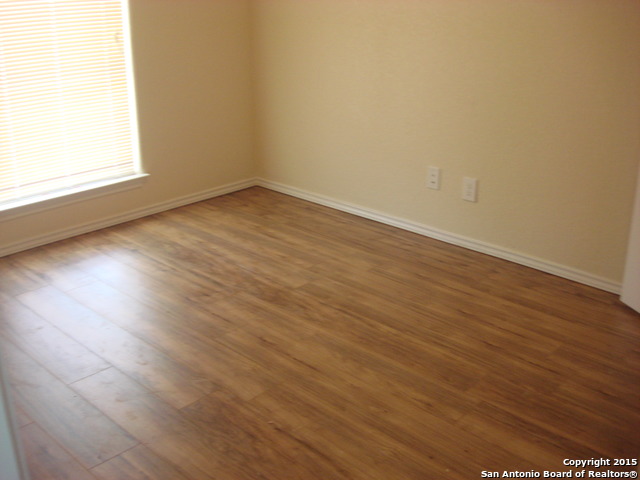 Image 7 of 18 For 615 Cantrell Dr