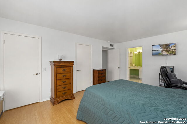 Image 19 of 25 For 8033 New Braunfels Avenue N 400 D