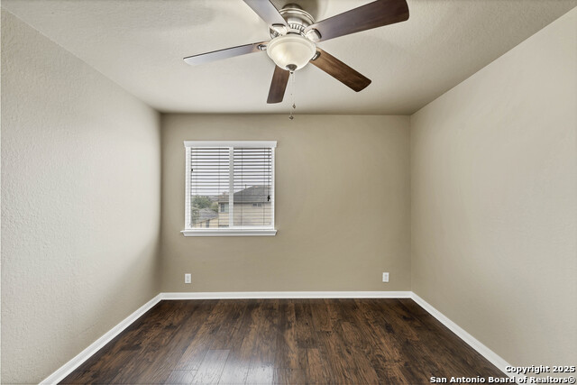 Image 19 of 27 For 267 Oak Creek