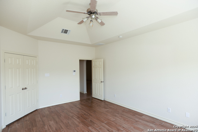 Image 15 of 42 For 10226 Homburg Ranch N