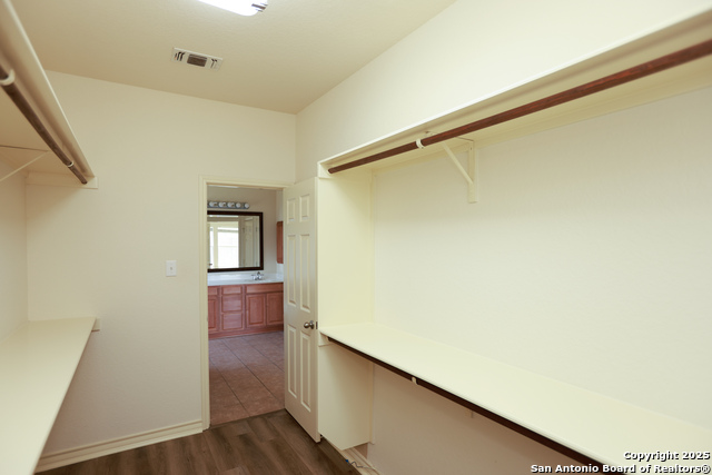 Image 17 of 42 For 10226 Homburg Ranch N