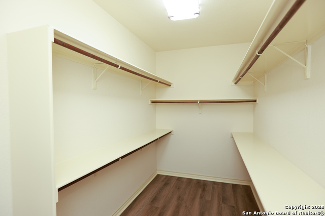 Image 18 of 42 For 10226 Homburg Ranch N