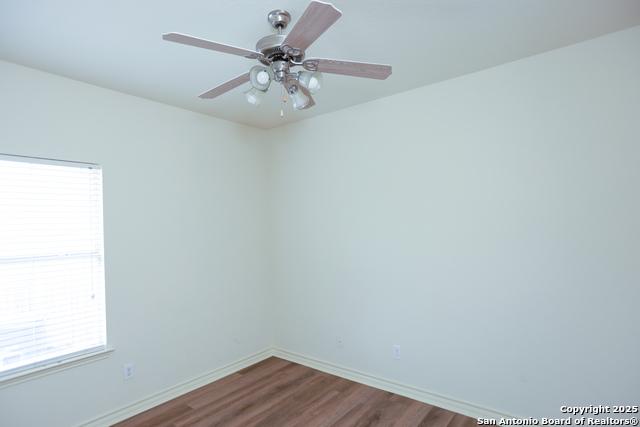 Image 26 of 42 For 10226 Homburg Ranch N