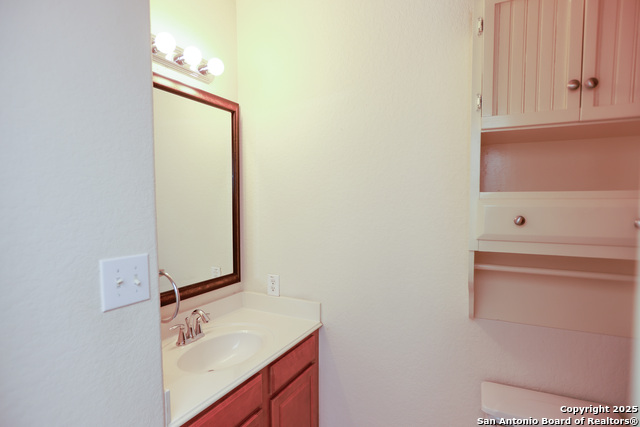 Image 29 of 42 For 10226 Homburg Ranch N