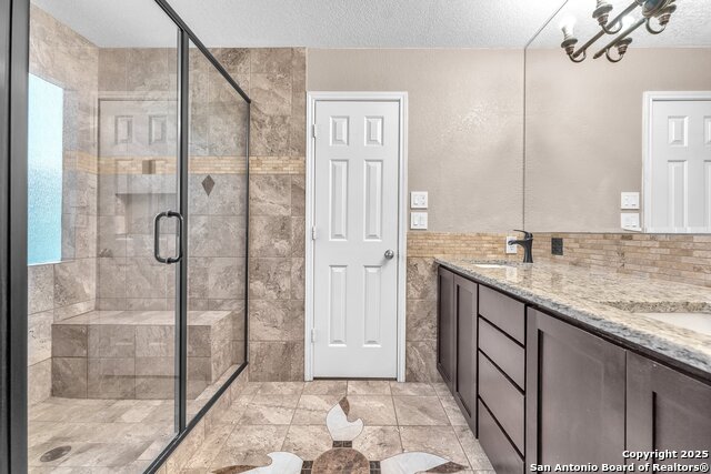Listing photo id 28 for 7703 Braun Bend
