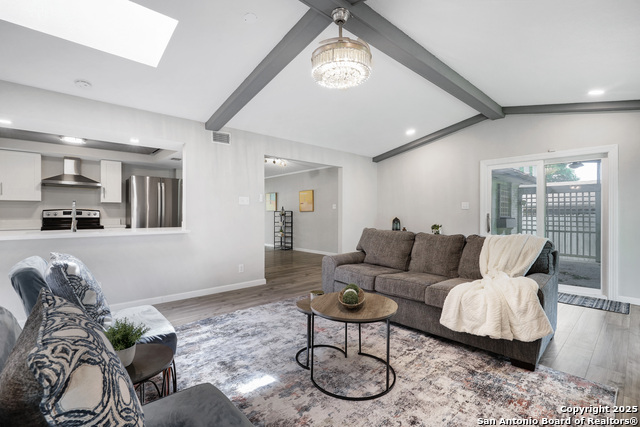 Image 13 of 30 For 3507 St Igo