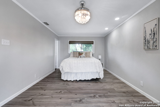 Image 17 of 30 For 3507 St Igo