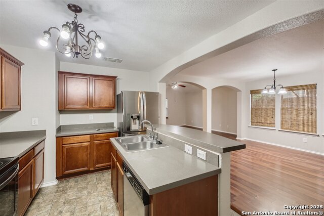 Image 12 of 22 For 5422 Tomas Circle