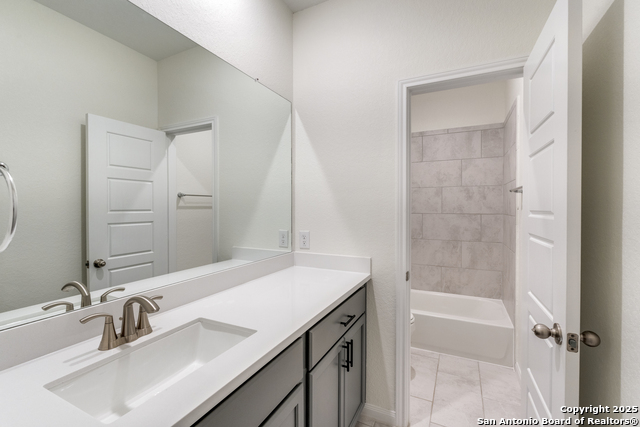 Listing photo id 14 for 10033 Mulhouse