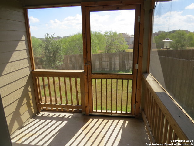 Image 21 of 25 For 12322 Erstein Vly
