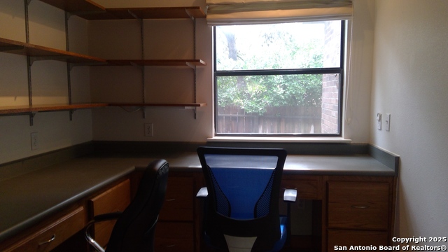 Image 14 of 31 For 9214 Wuthering Heights St