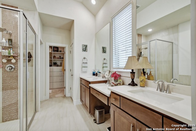 Listing photo id 21 for 2914 Sussex Park