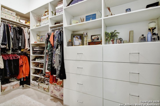 Listing photo id 23 for 2914 Sussex Park
