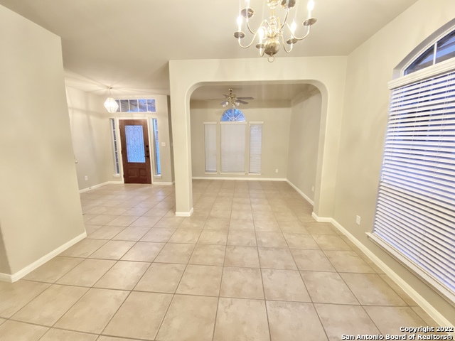 Image 3 of 22 For 20707 Cliff Park