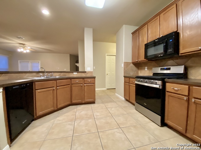 Image 7 of 22 For 20707 Cliff Park