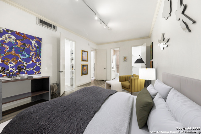 Image 18 of 25 For 7711 Broadway  14b